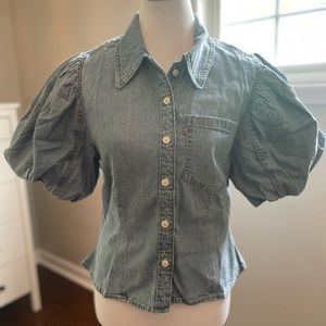 Levi’s Roxy Puff Sleeve Button-Up Blouse. Size Large. Brand New with Tags.
